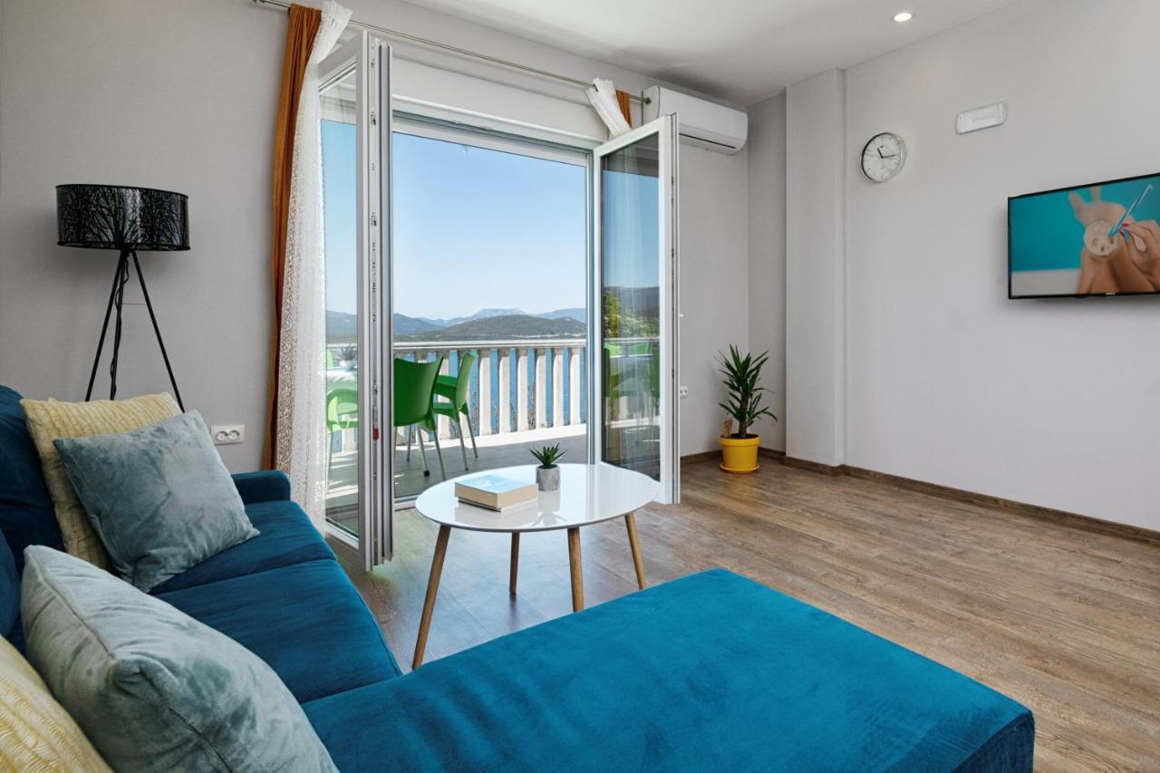 Apartments Leona เนอุม ภายนอก รูปภาพ