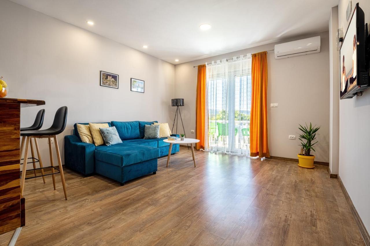Apartments Leona เนอุม ภายนอก รูปภาพ