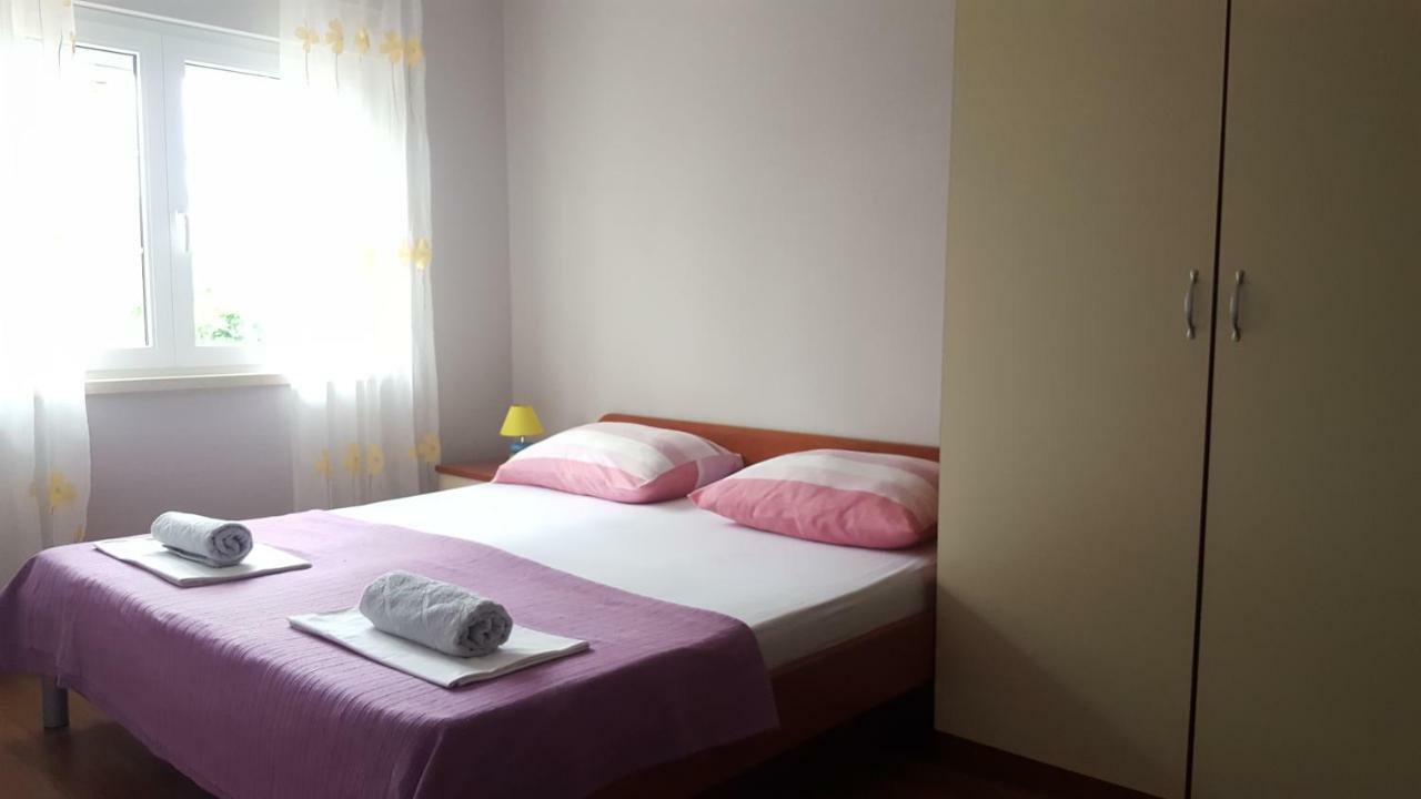 Apartments Leona เนอุม ภายนอก รูปภาพ